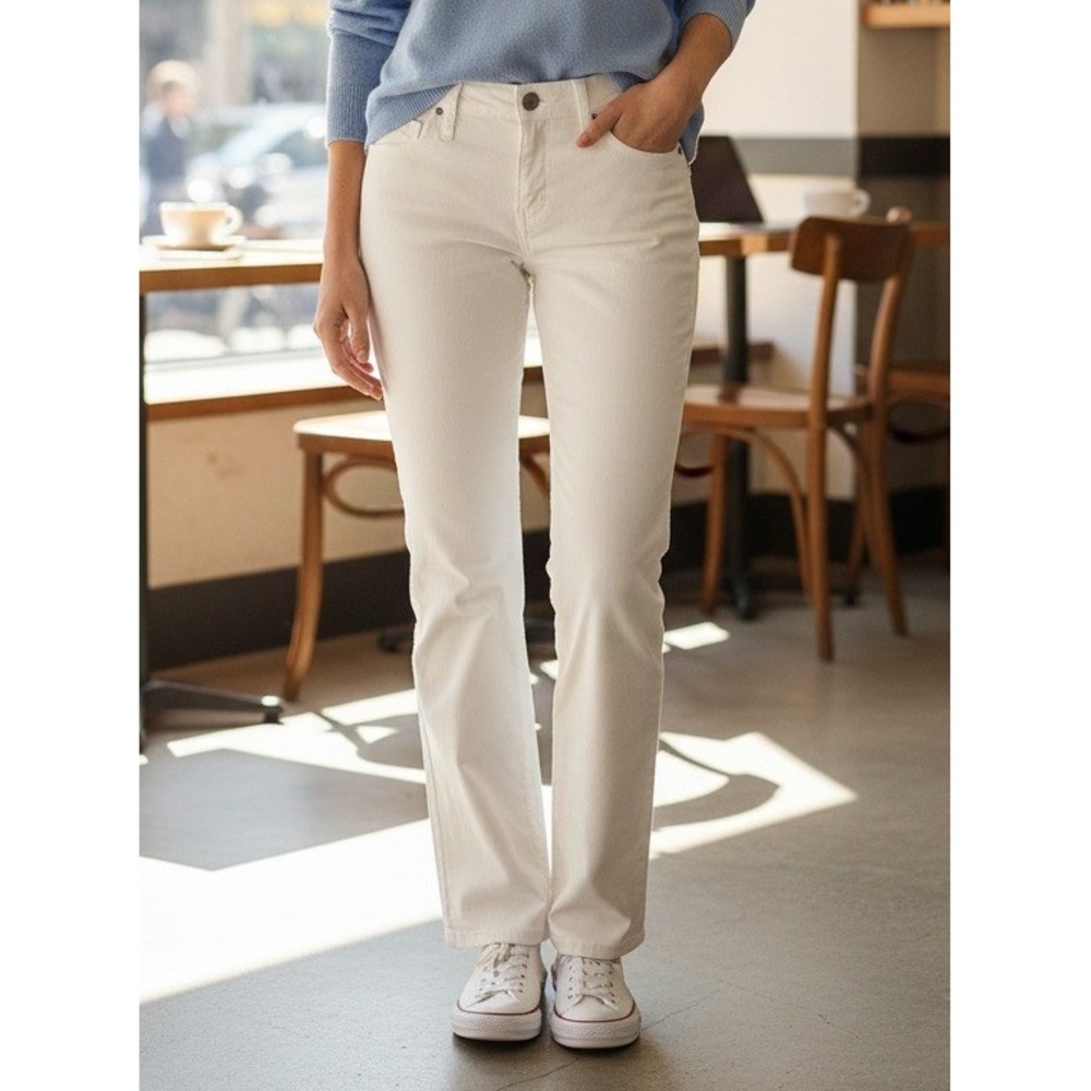 Wrangler Q-Baby Ultimate Riding Jeans Women's 15x34 Bootcut Midrise White NWT‎